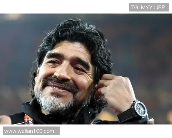 足球明星面具背后的故事与他们的传奇时刻揭秘